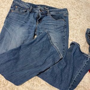 American Eagle Favorite Boyfriend size 12 short